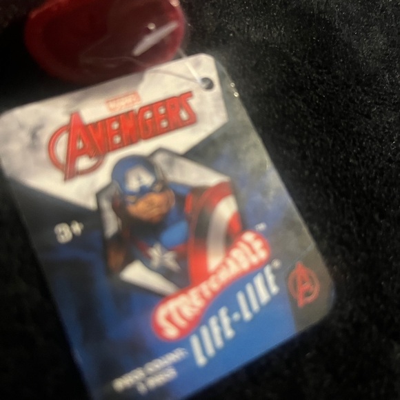 Marvel Avengers Captain America Stretchable Life-Like . New with Tags - Picture 4 of 4